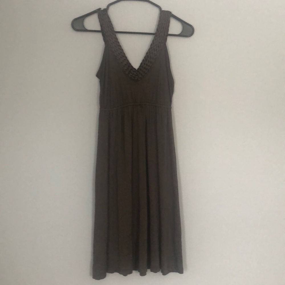 V-neck summer dress